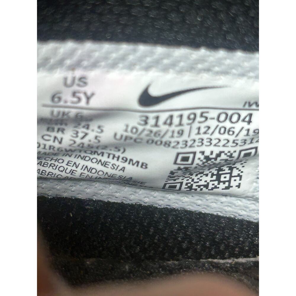 Nike Air Force 1 Mid Black Sneakers, Size 5.5Y / 7W 314195-004 - Picture 11 of 11